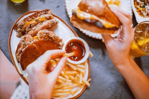 Read more about the article Top 10 French Foods You Absolutely Must Try in Paris